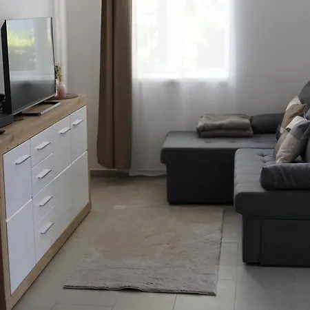 Holdfeny 公寓 Makó